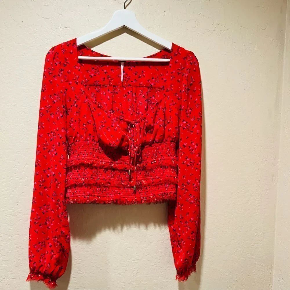 Free People Red rose Floral milk maid blouse balloon sleeves fringe cropped Sm